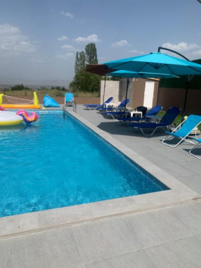 LUXURY VILLA M NEAR 2km AWAY FROM BITOLA WITH PRIVATE SWIMMING POOL & SAUNA &JACUZZI